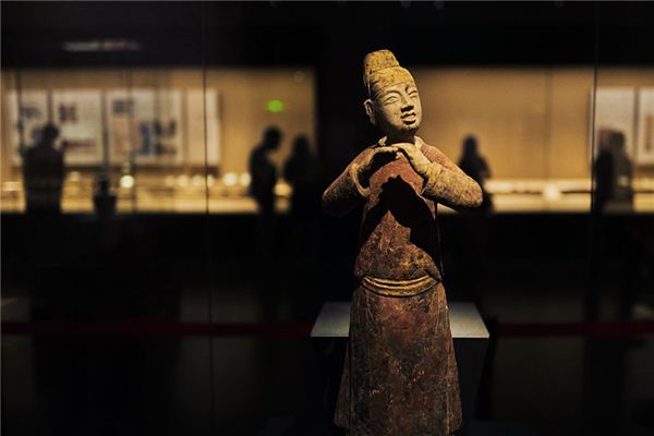 做梦梦到人偶是什么意思