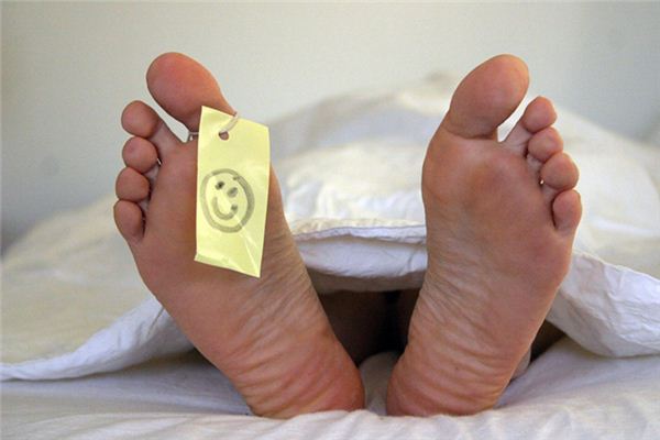 做梦梦到死尸是什么意思