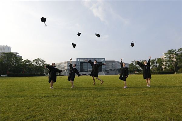 做梦梦到同学是什么意思